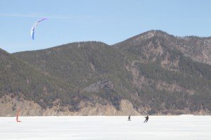 Kite-surfeurs sur glace