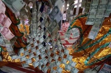 Offrande de billets de banque - Thailande